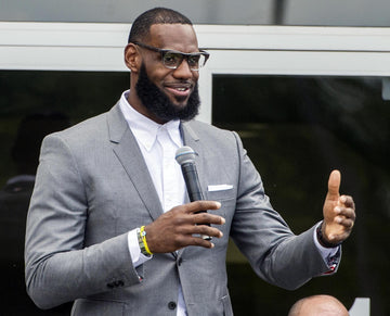 2020 Seniors Graduate in Style with Help from LeBron James, the Jonas Brothers and More