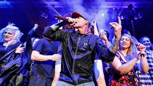 Vanilla Ice to Perform in Texas Despite Surge in Cases